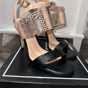 Karl Lagerfeld size 8 heels